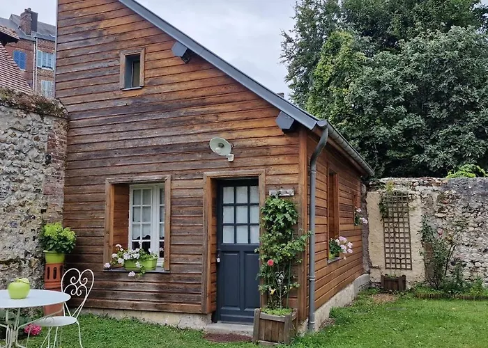 Honfleur A Deux Bed and Breakfast